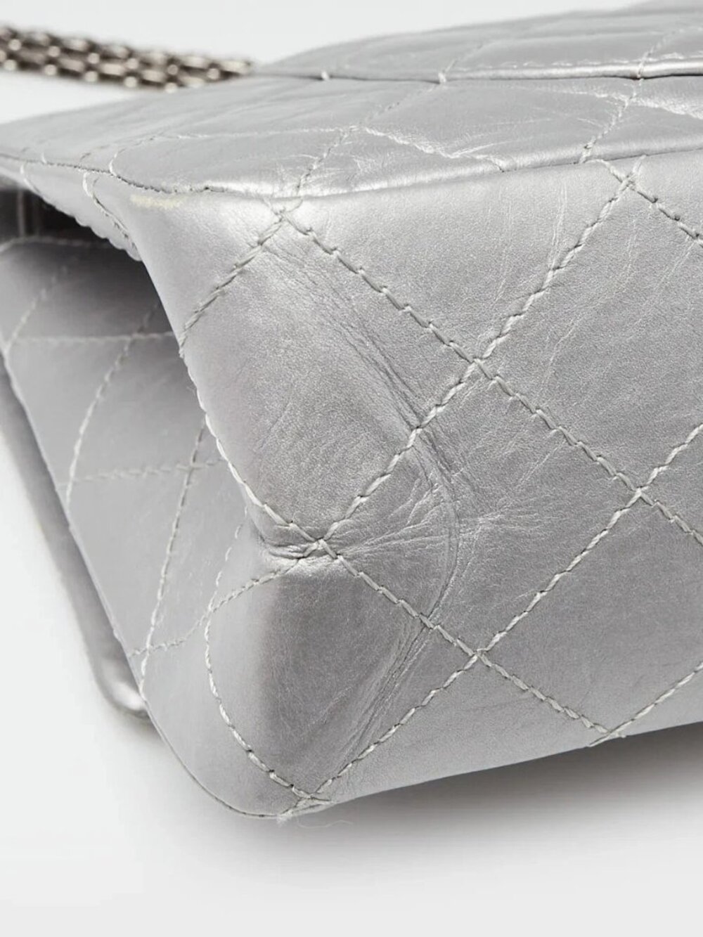 Chanel Silver 2.55 Reissue Quilted Calfskin Leather 227 Jumbo Flap Bag - Picture 5 of 11